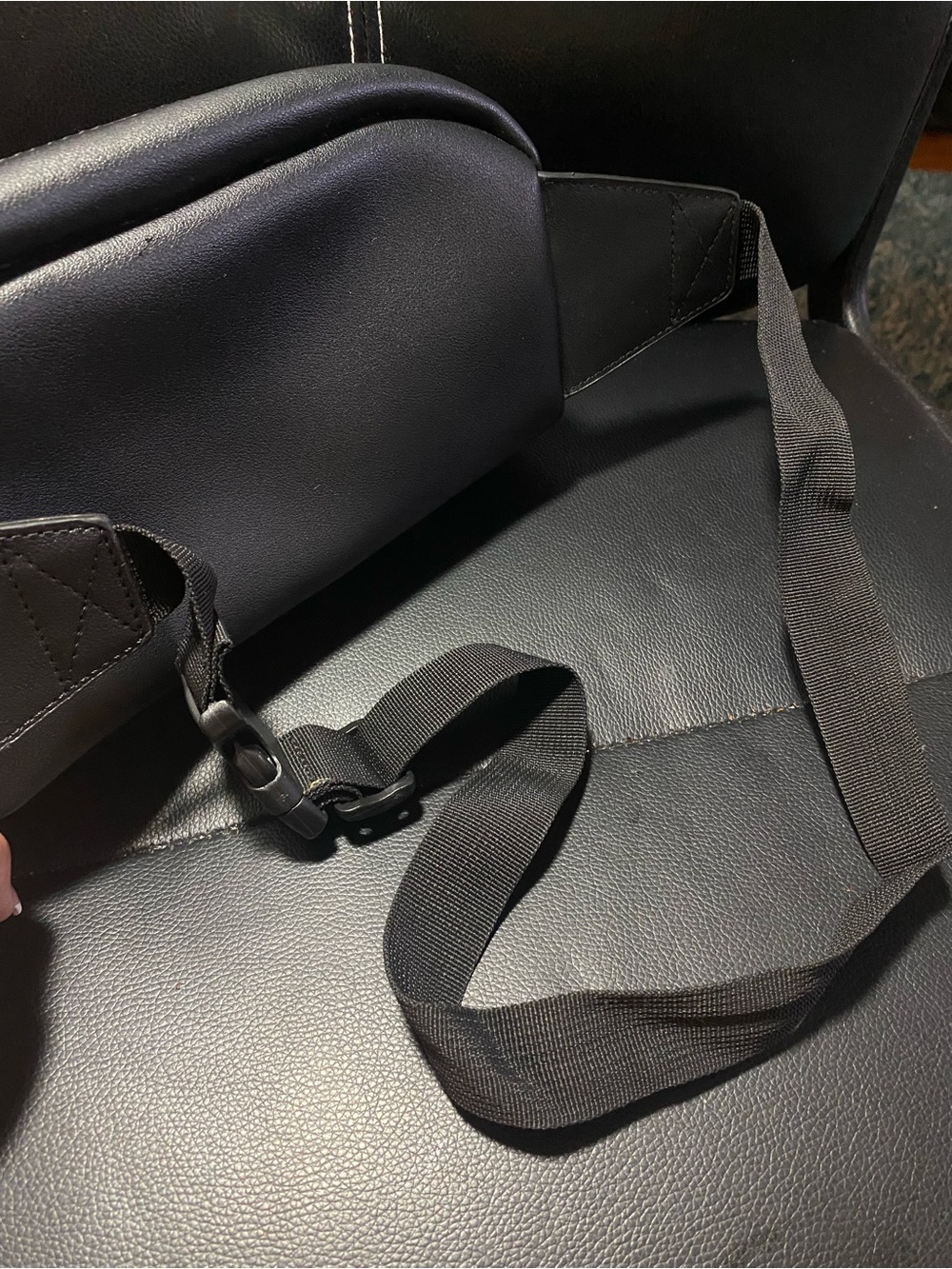 NEW🎉 BOSS Embossed Black Leather Belt Bag Fanny Pack - Picture 9 of 9